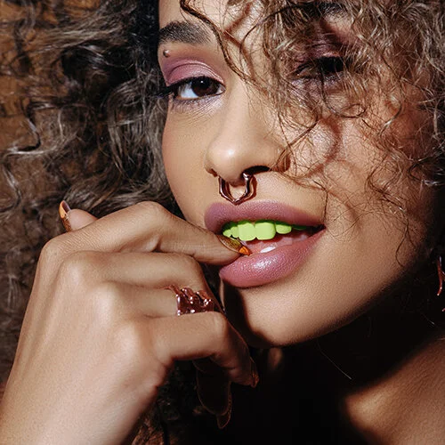 From Neon to Gold, This Tooth Polish Can Change the Color of Your Teeth