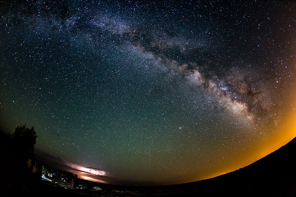 How to Create a Relaxing Galaxy-Inspired Setting at Home