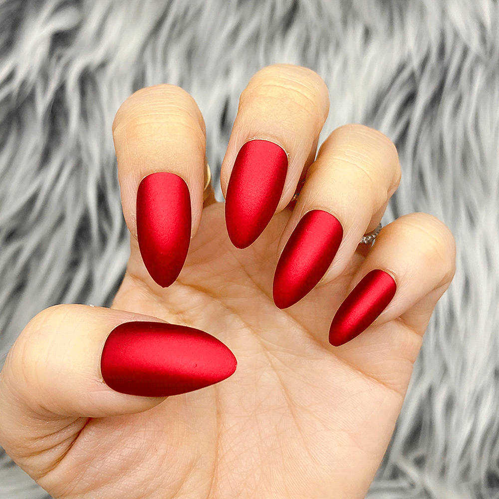 Press-On Manicure Ideas for Flawless Valentine's Day Nails