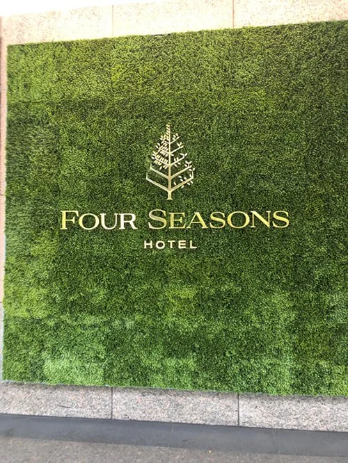 Luxury Stays and Getaways: Personalized Experiences at Four Seasons Hotel Chicago