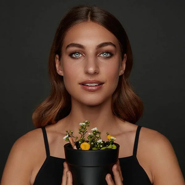 Sustainable Spotlight: Sprout Plantable Makeup Pencils Bloom into Bee-Friendly Wildflowers