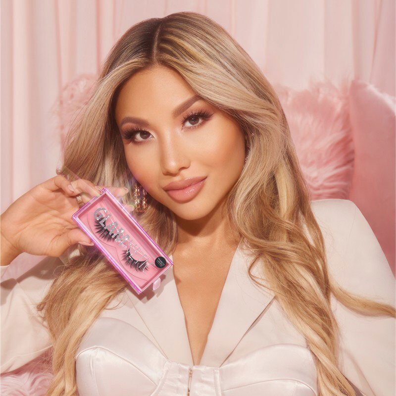 Beauty Boss: Ann McFerran, Founder of Glamnetic
