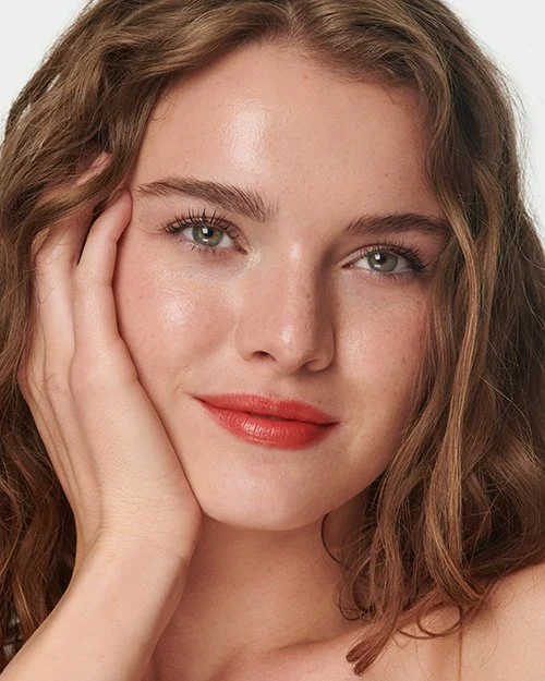 Lisa Eldridge Launches New Baume Embrace Melting Lip Colour