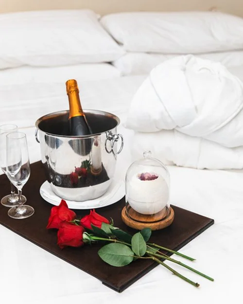 The Ritz-Carlton Bacara, Santa Barbara Launches a Golden Cinema Package That Includes a Luxury Bath Ritual 