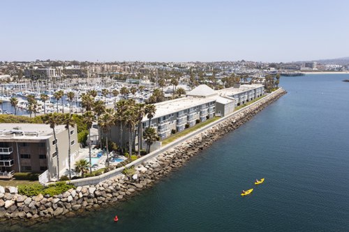 The Portofino Hotel &amp; Marina in Redondo Beach Partners With Beauty at the Bay to Offer Exclusive Spa Treatments and Deals
