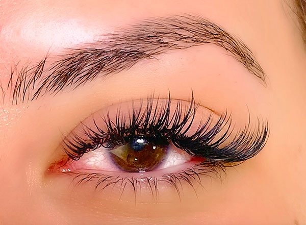 Eyelash Extensions Near Me