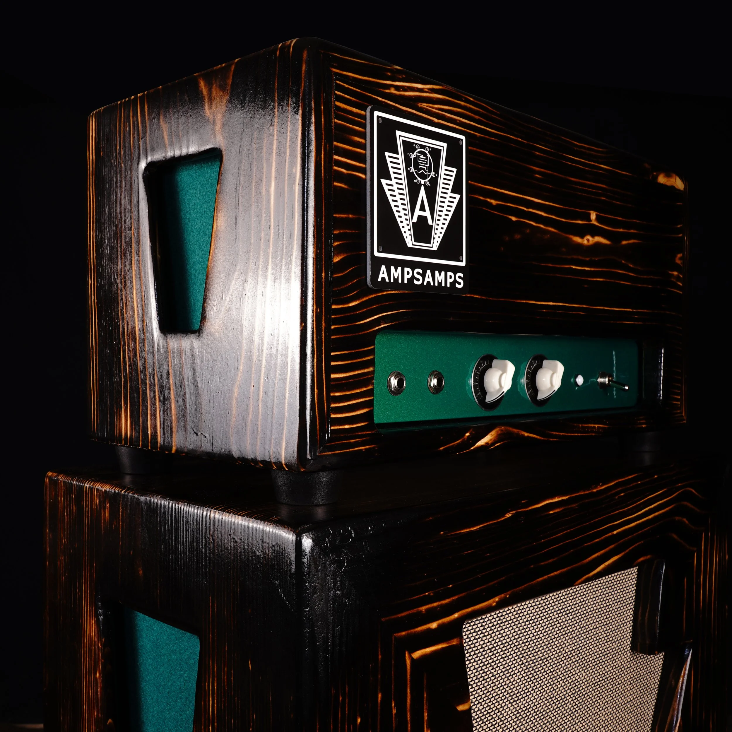 BillyAMp_frontmedium side.JPG