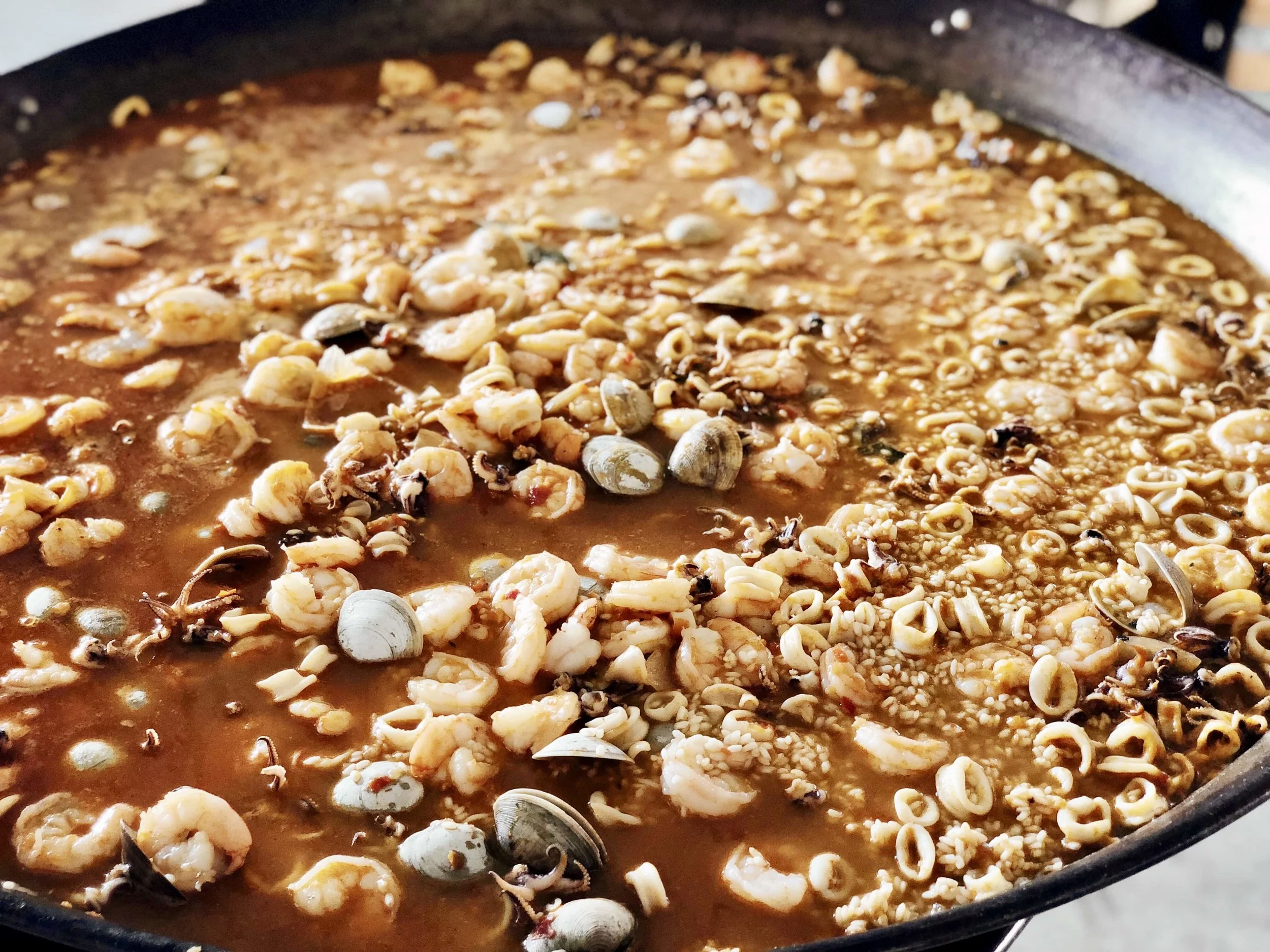 The process of cooking Paella