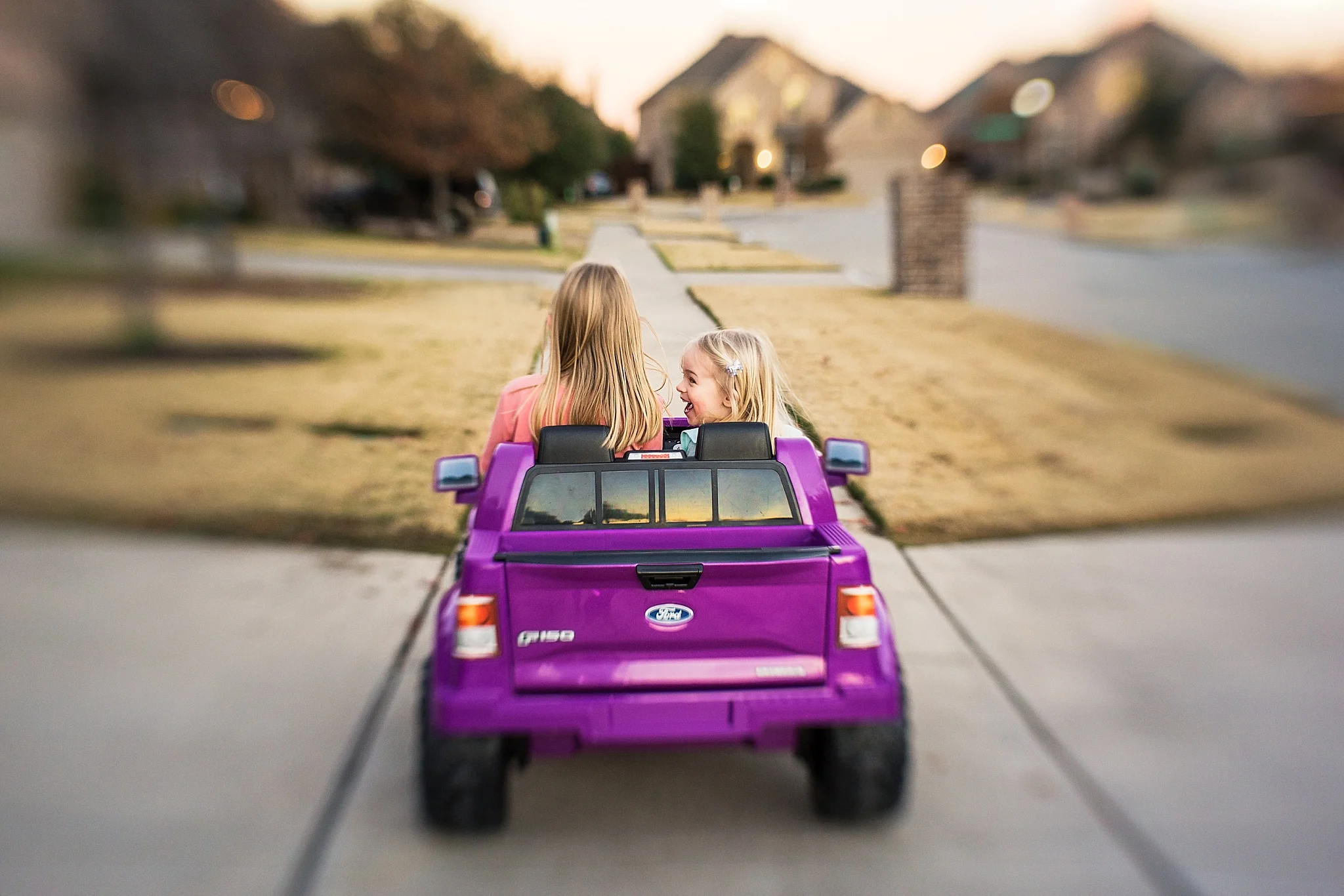 06Purple Truck_Libby Grohmann.jpg
