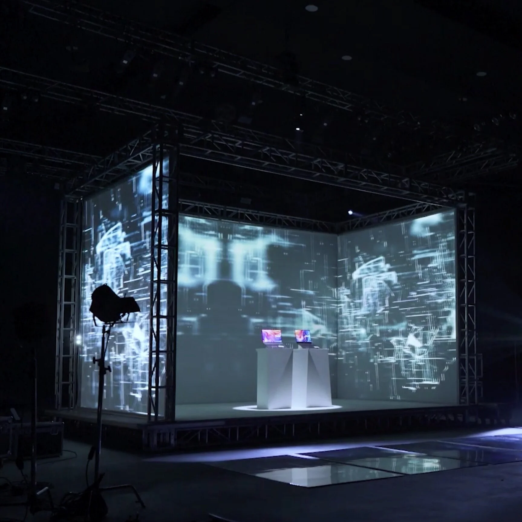 ASUS StudioBook ProArt 