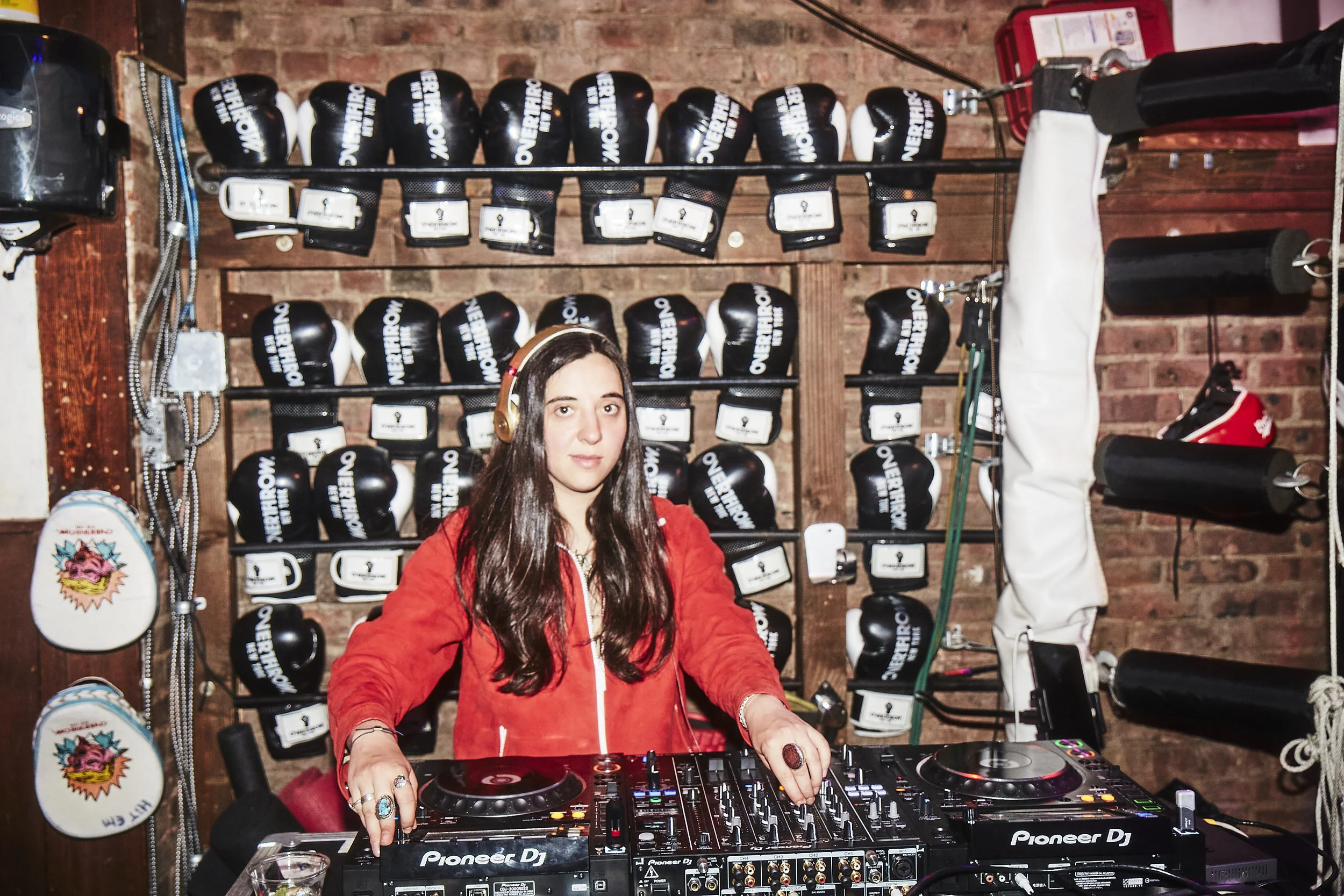 DJ Chloe Caillet