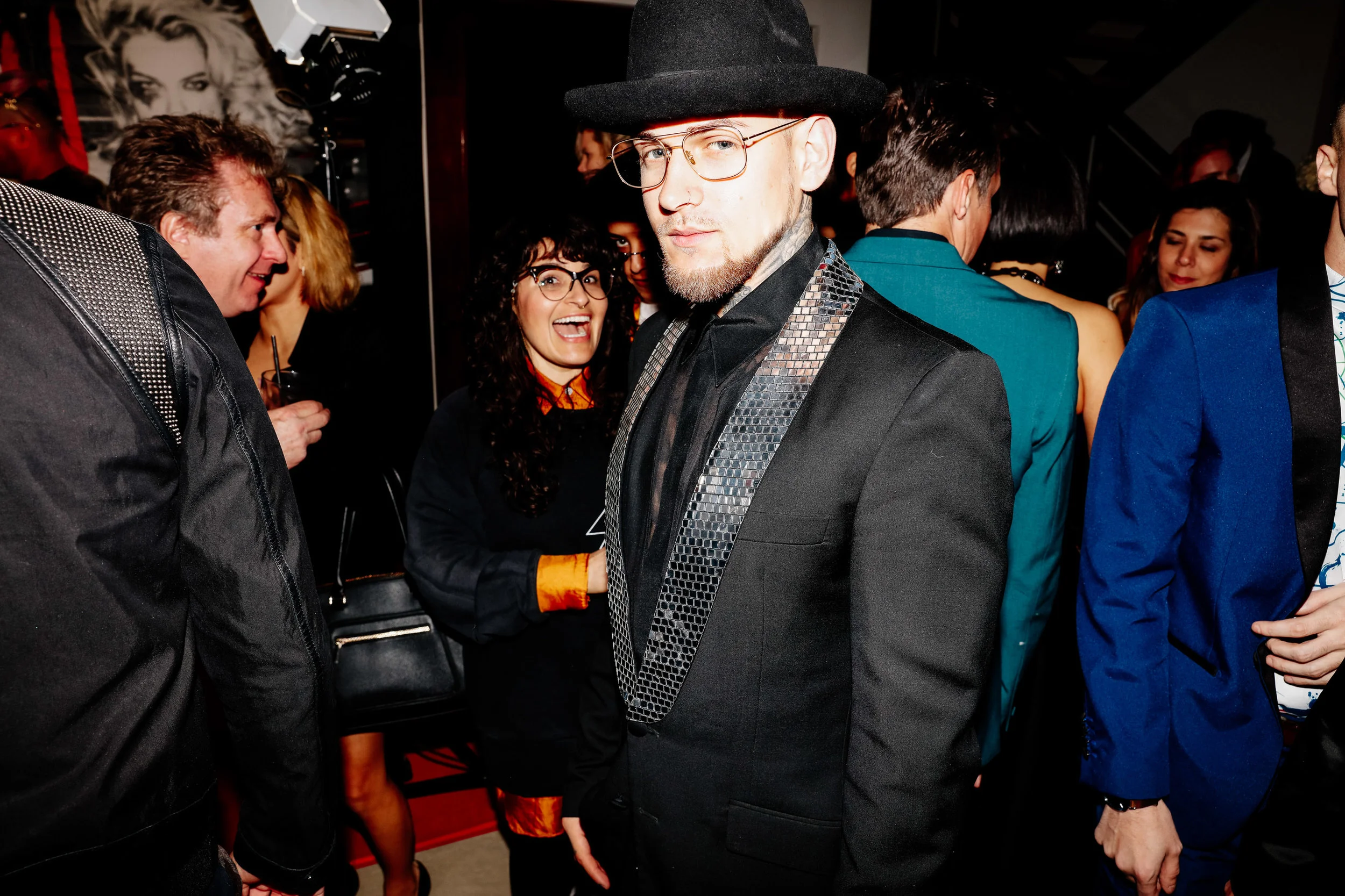 VonMagazine_SMD4949.jpg