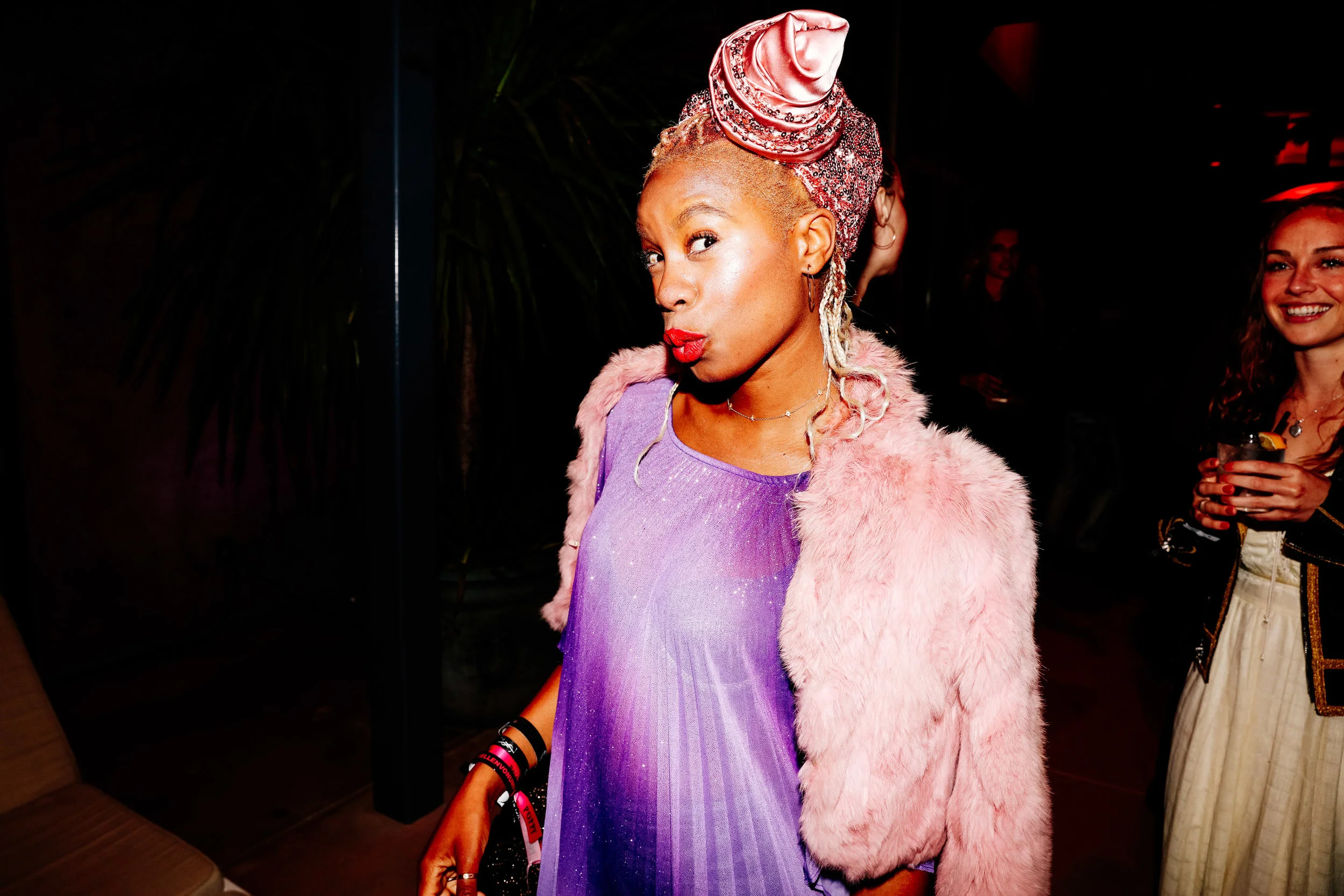 VonMagazine_SMD5076.jpg