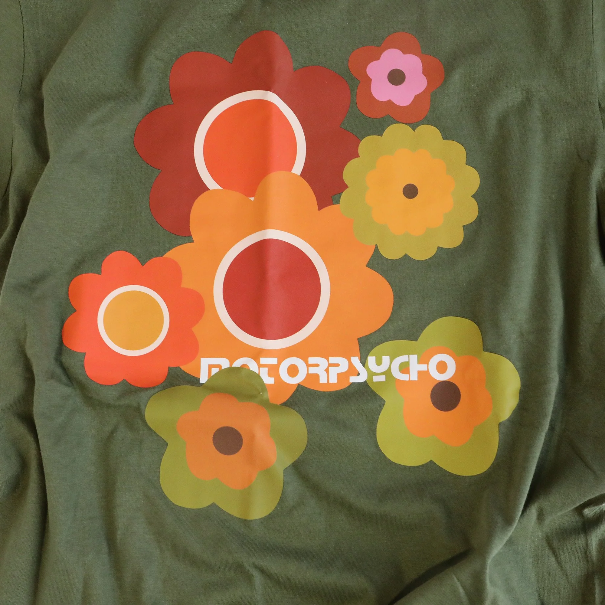 green flowers tee 2.jpg