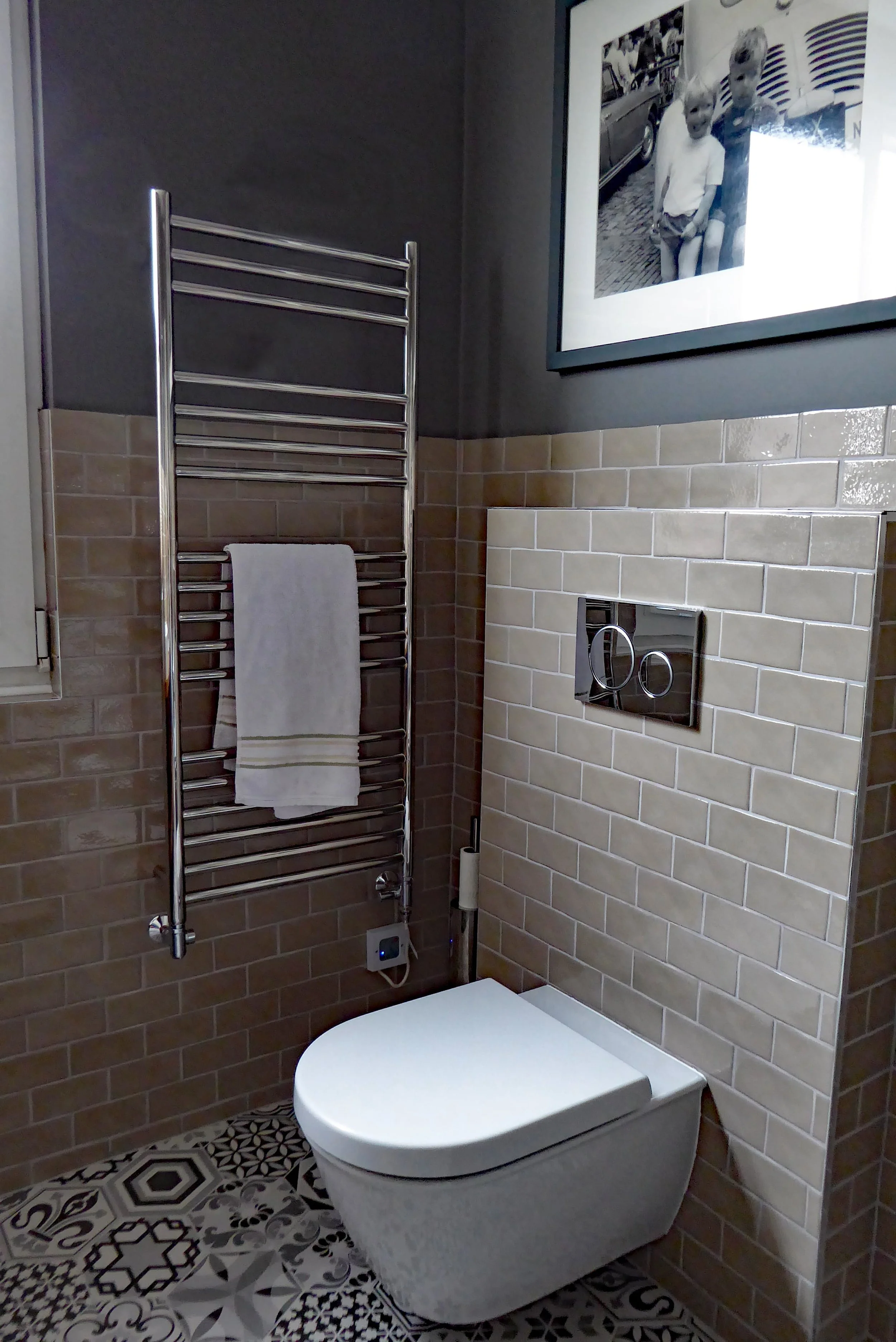 Shower room 01.jpg