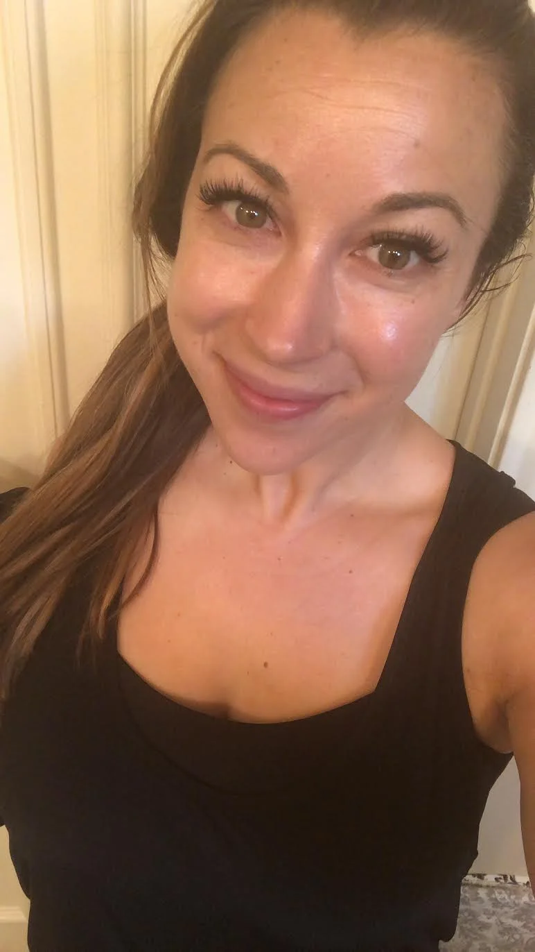 #SkinBabe Jenny Anchondo's makeup-free selfie. Gorgeous!