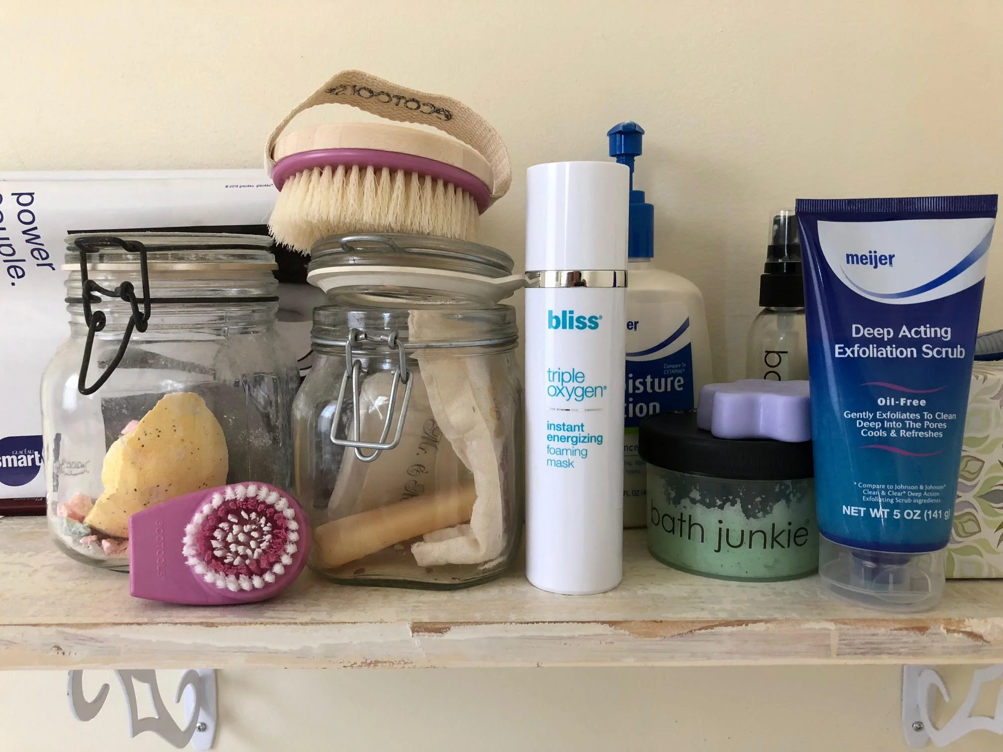 #SkinBabe Katie Stam Irk shares some of her favorite products!