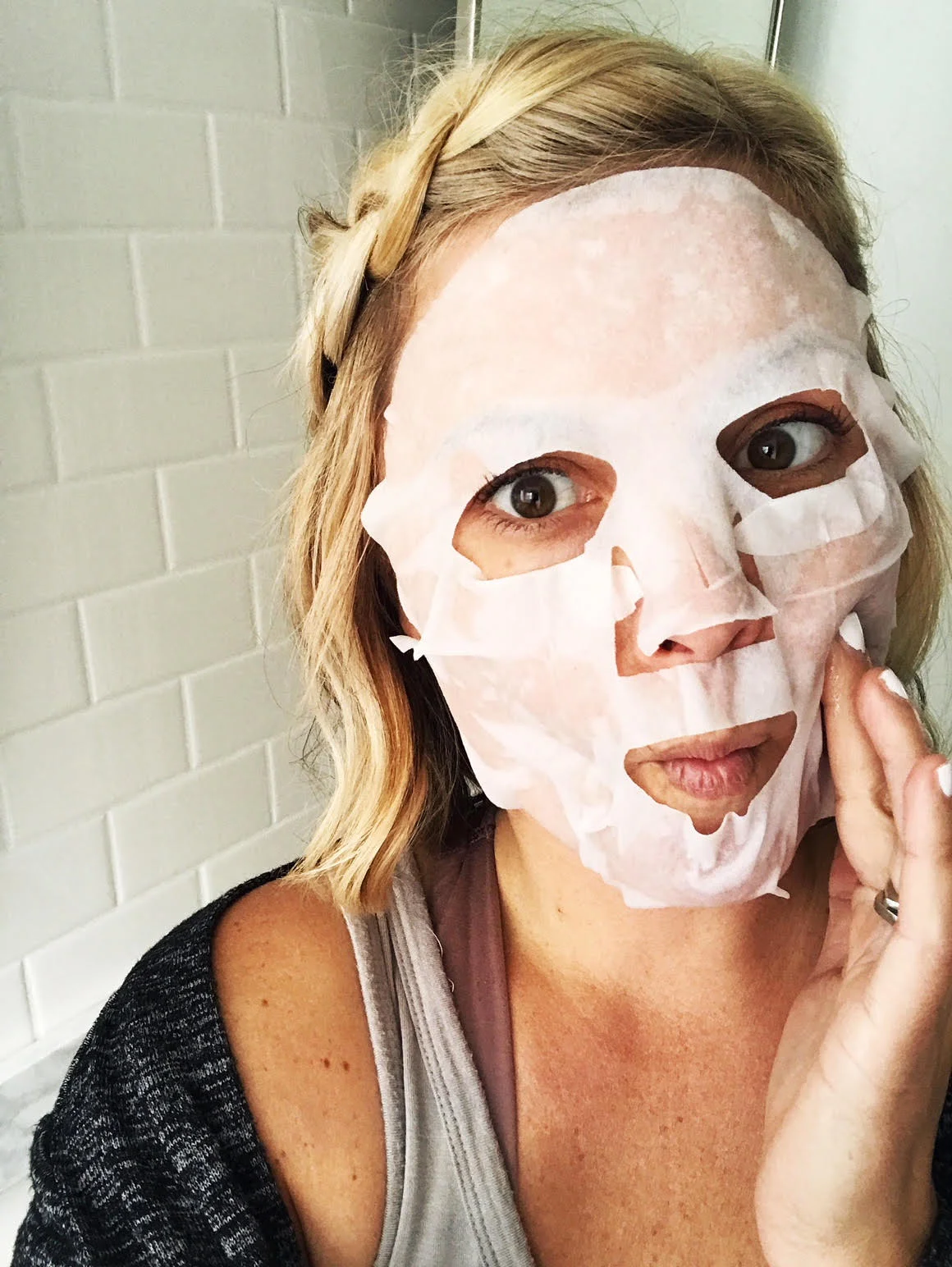 #SkinBabe Jessica Limeberry is a cancer survivor. Jessica encourages all of us to listen to & take care of our bodies!