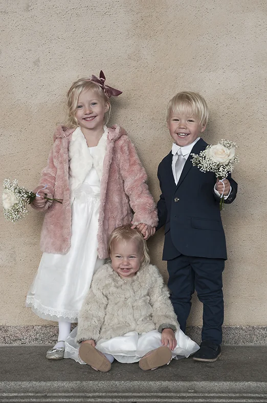 Emilia Charlie Sally