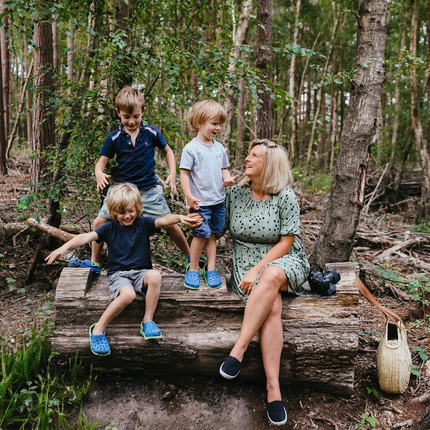 Hello Friends! It&rsquo;s been a while since I&rsquo;ve been on here. It&rsquo;s all Zoom calls + fractions over here with my 3 wild ones. 

Remote learning is not ideal and most definitely not the home education I&rsquo;ve always dreamed of but I do