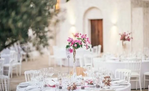 Top 5 Tips to choosing your Wedding Venue