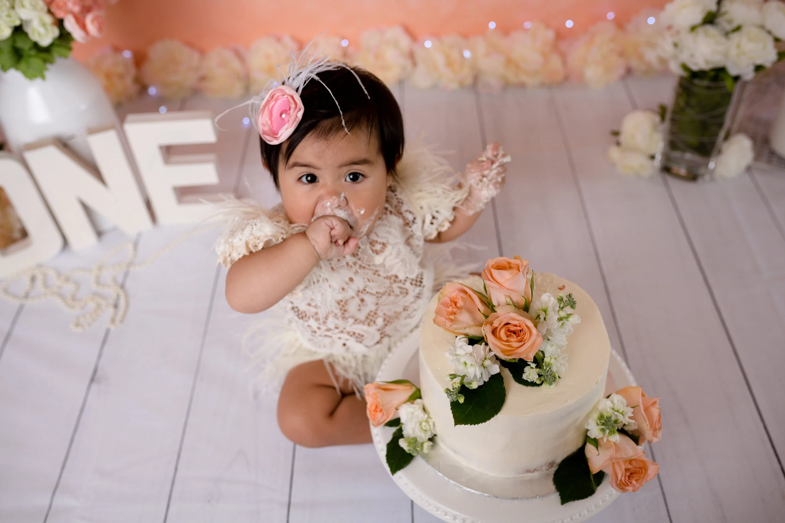 Gianna's1yrcakesmash56.jpg