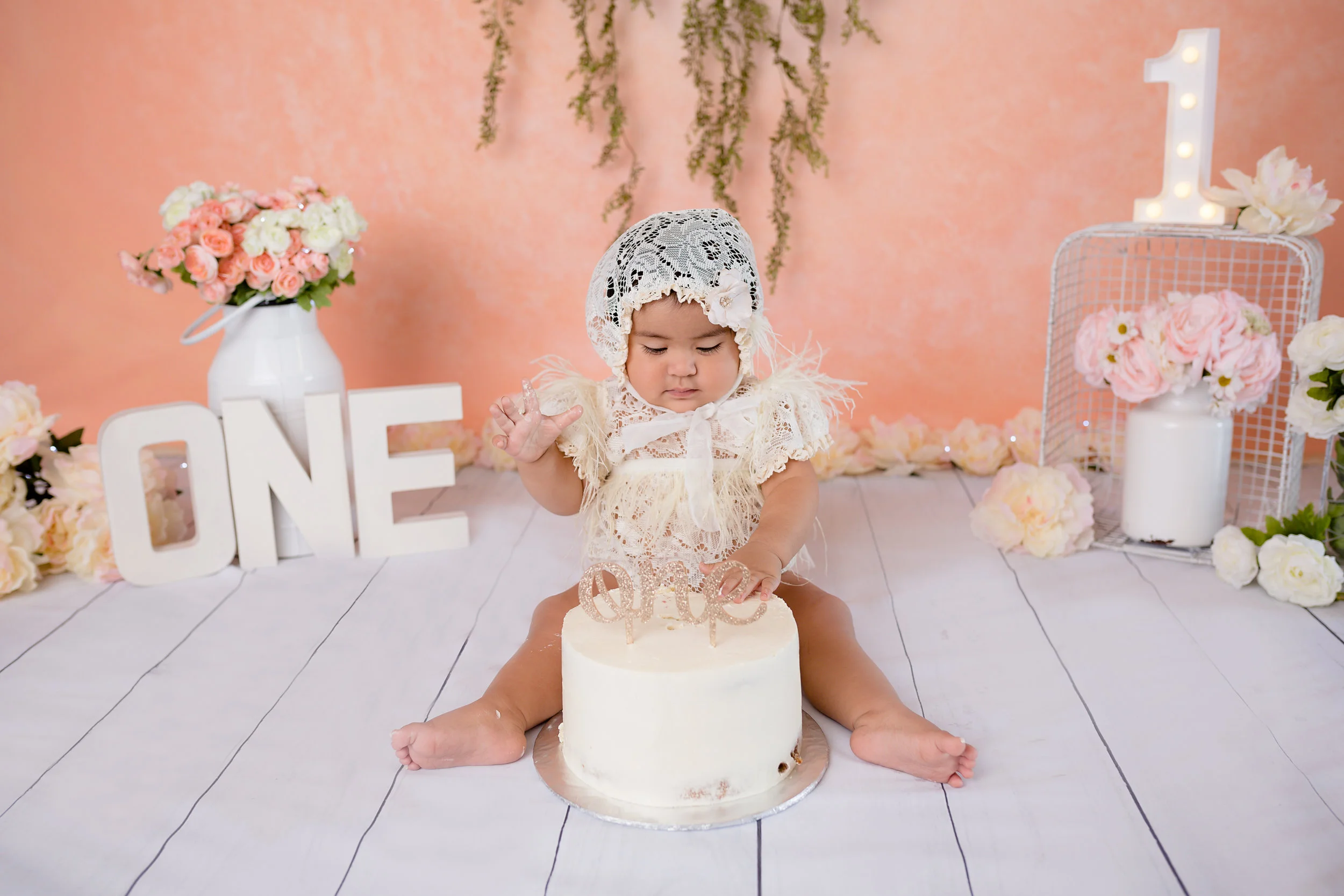 Gianna's1yrcakesmash77.jpg