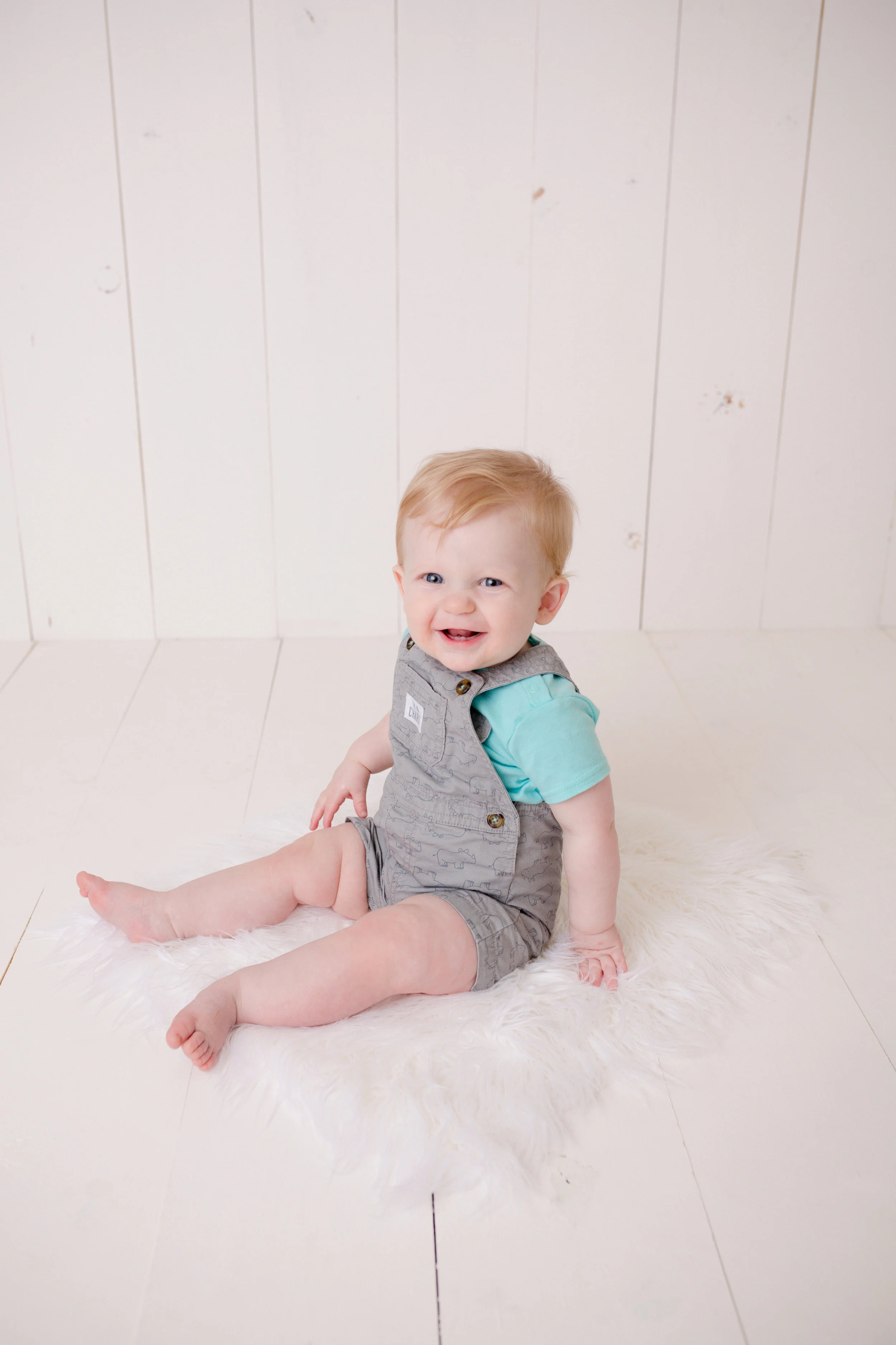 Jackson Carey's 9 month sitter session3.jpg