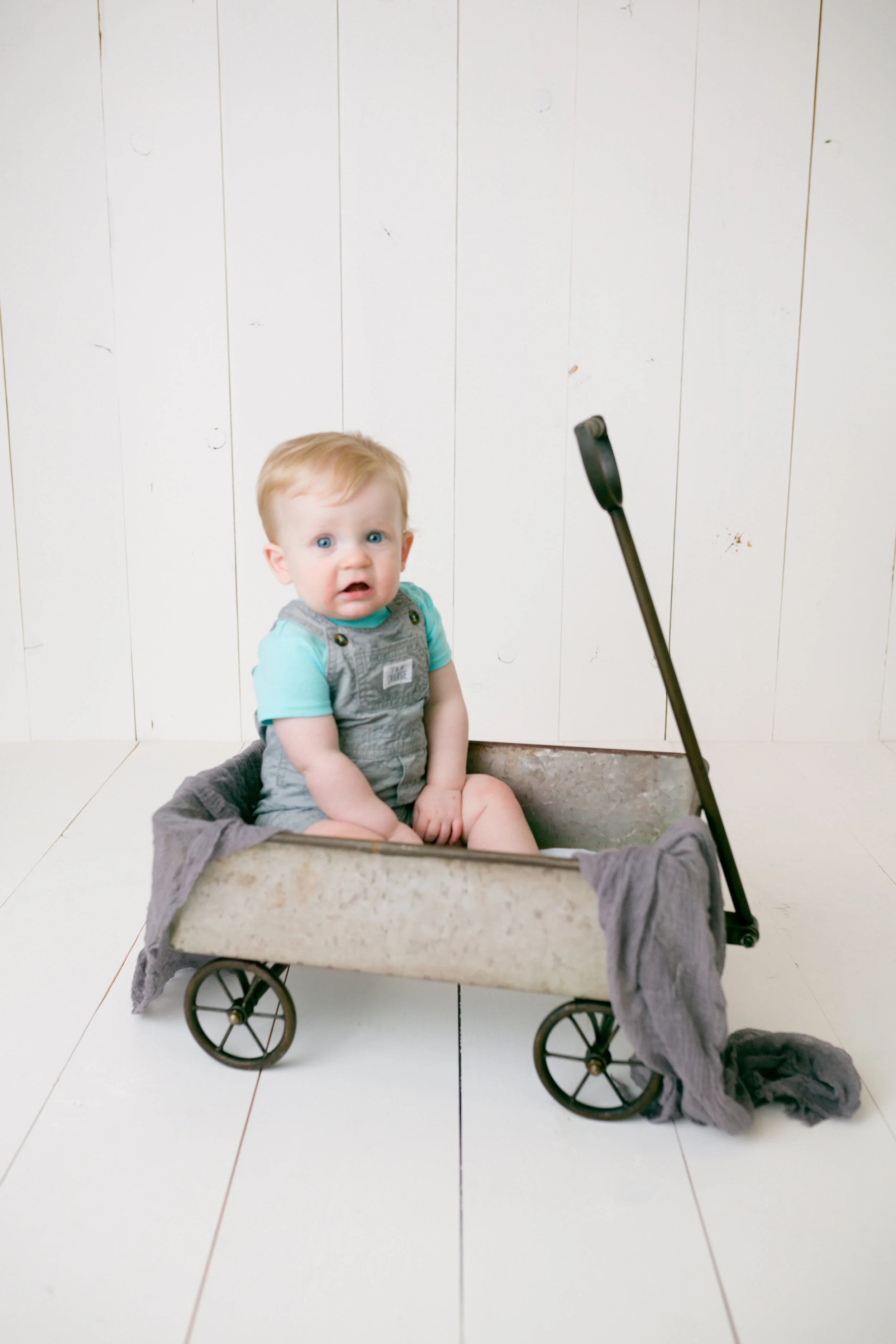 Jackson Carey's 9 month sitter session73.jpg