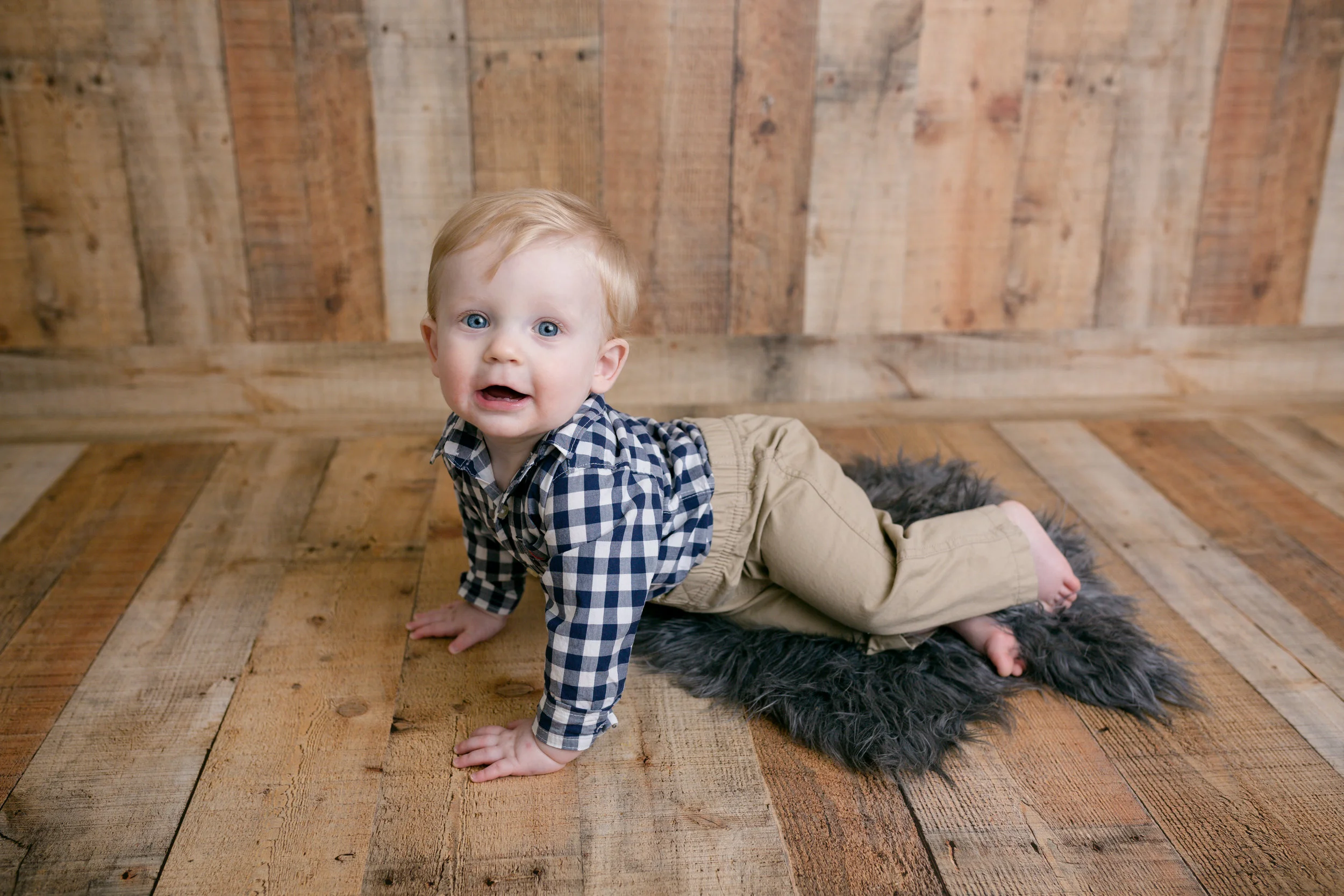 Jackson Carey's 9 month sitter session101.jpg