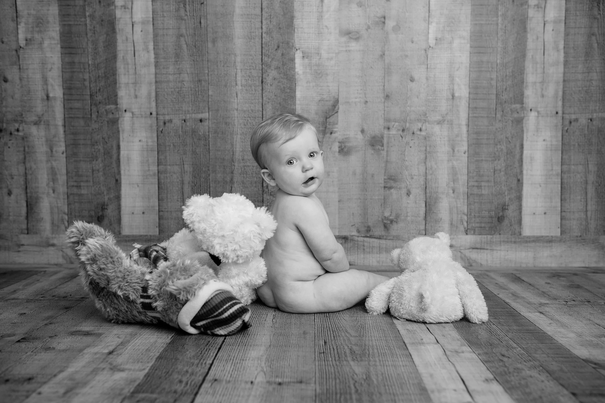 Jackson Carey's 9 month sitter session138.jpg