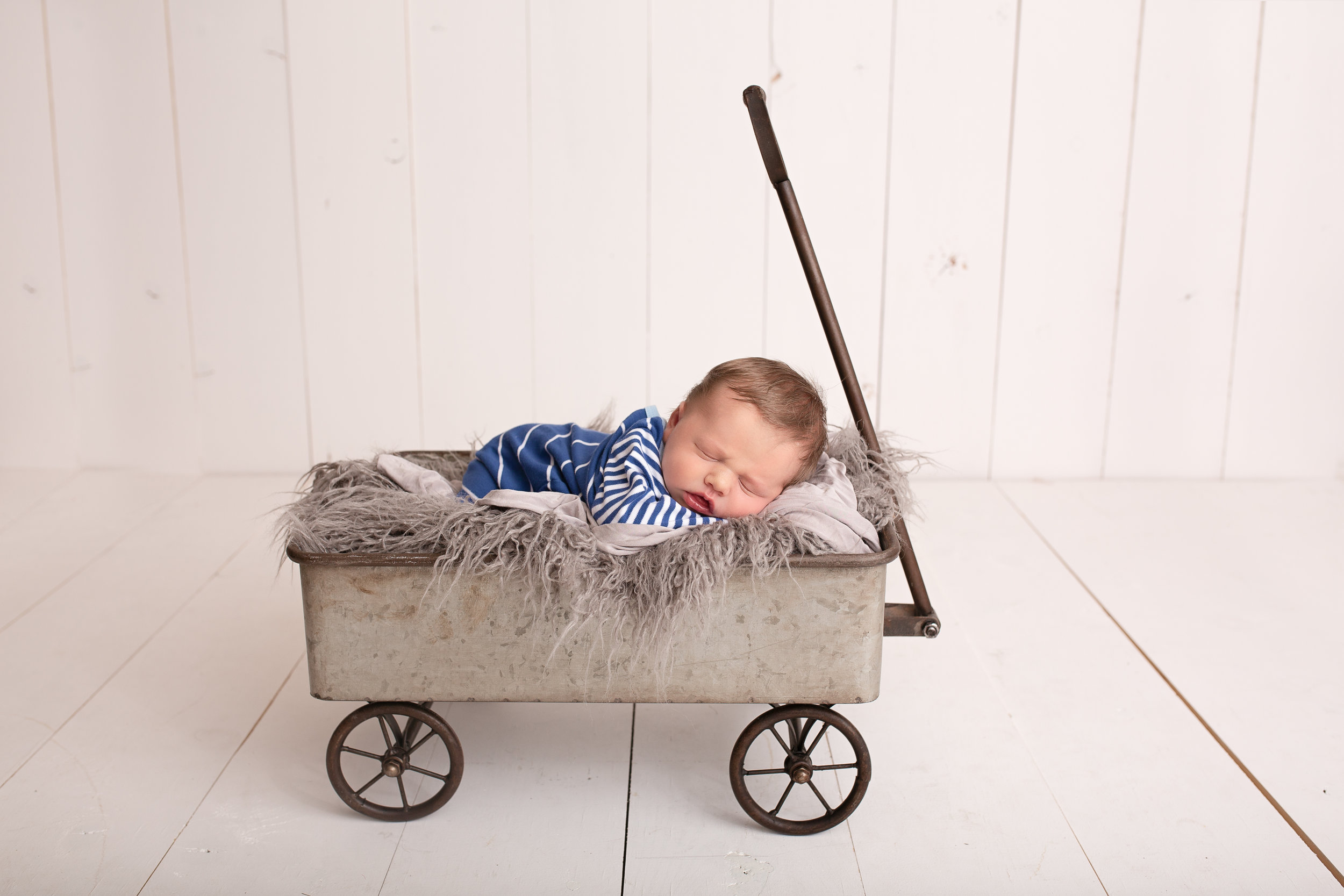 18_10_22 Allison Hand_Collin Brady Newborn Session63.jpg