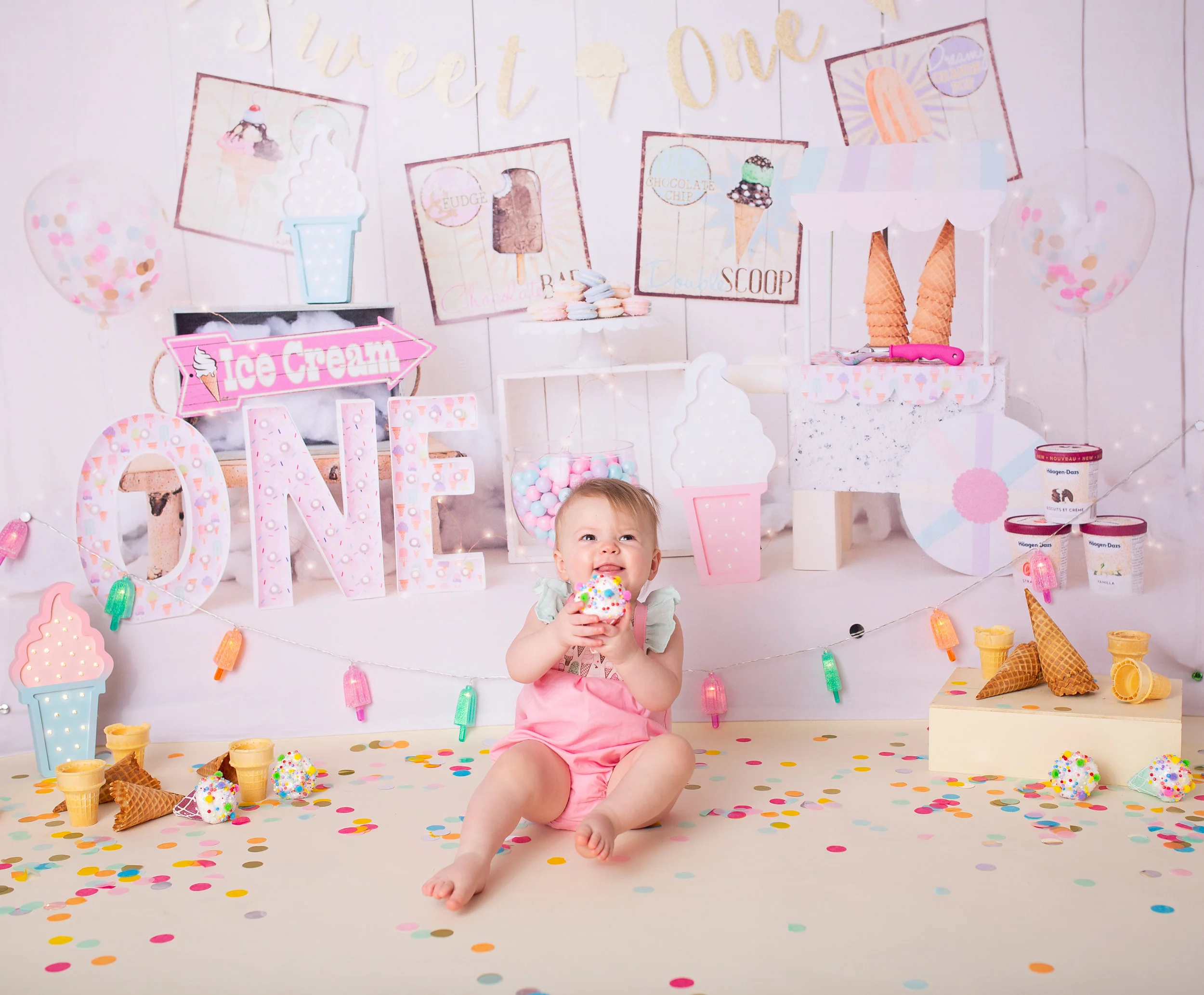 18_10_28 Leighten Foster Cake Smash Session19.jpg