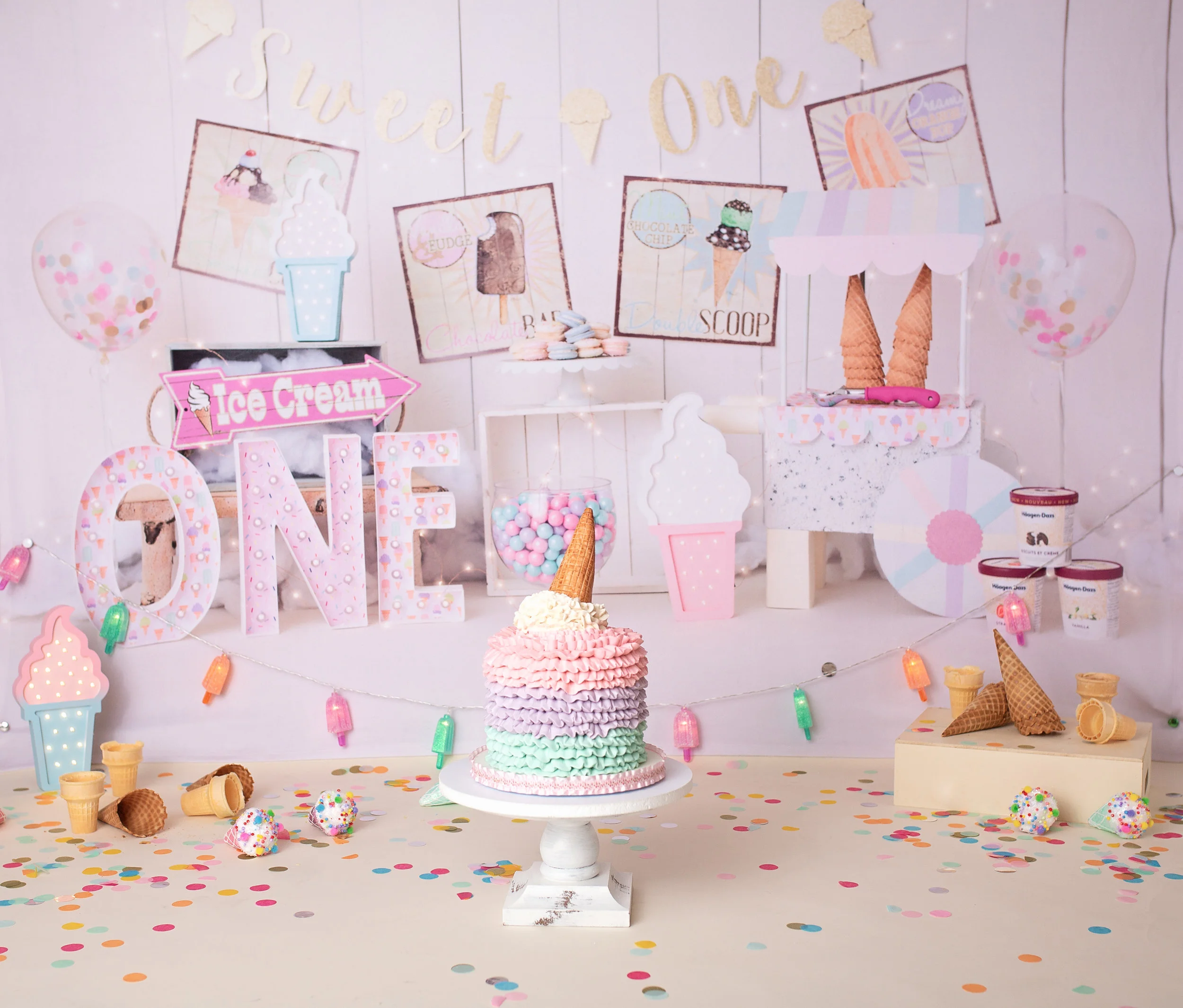 18_10_28 Leighten Foster Cake Smash Session49.jpg