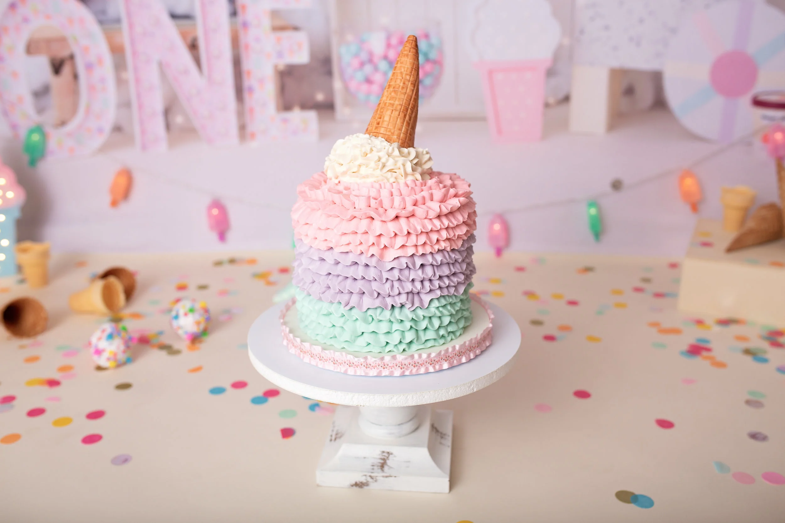 18_10_28 Leighten Foster Cake Smash Session53.jpg