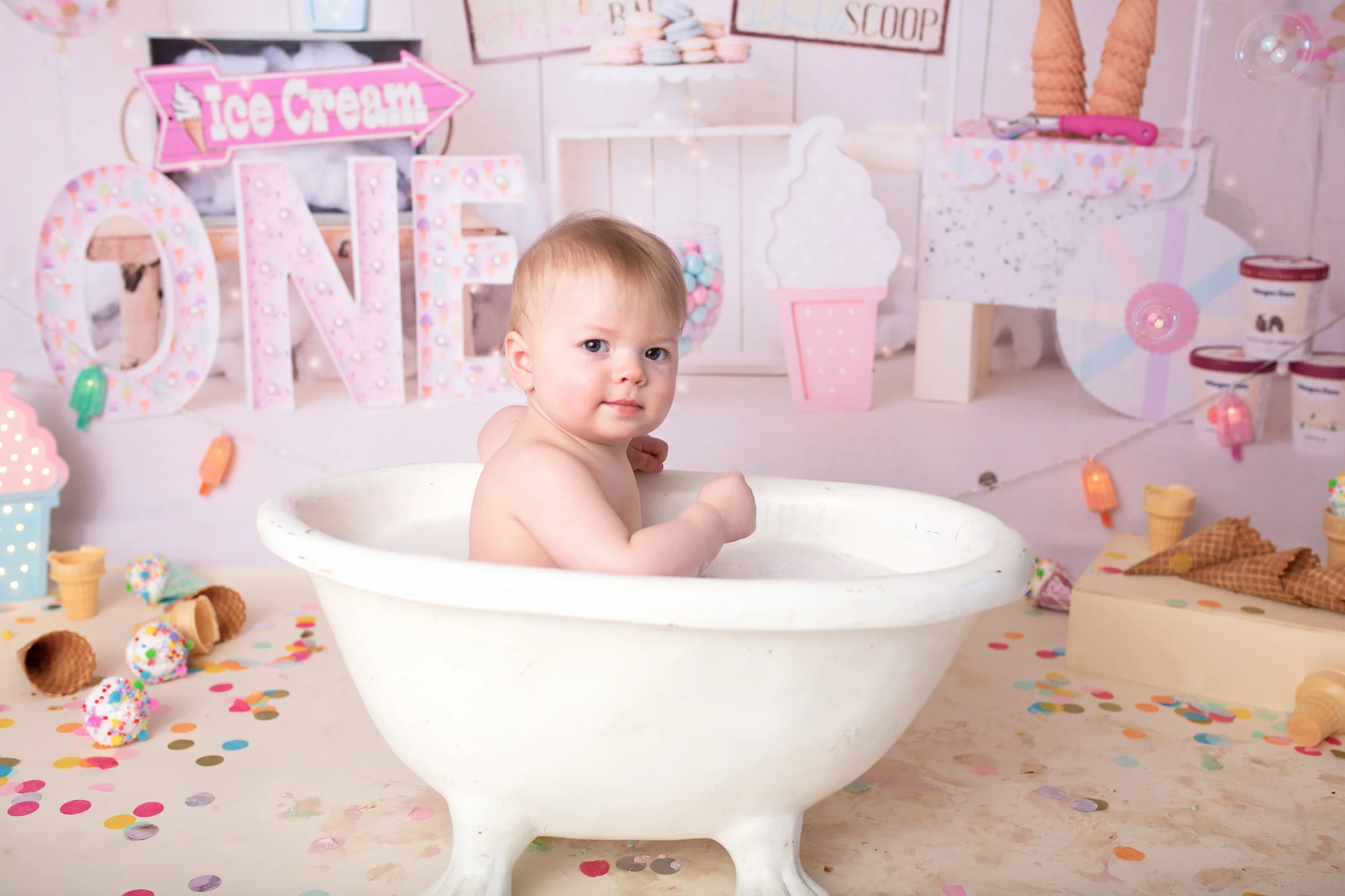 18_10_28 Leighten Foster Cake Smash Session191.jpg