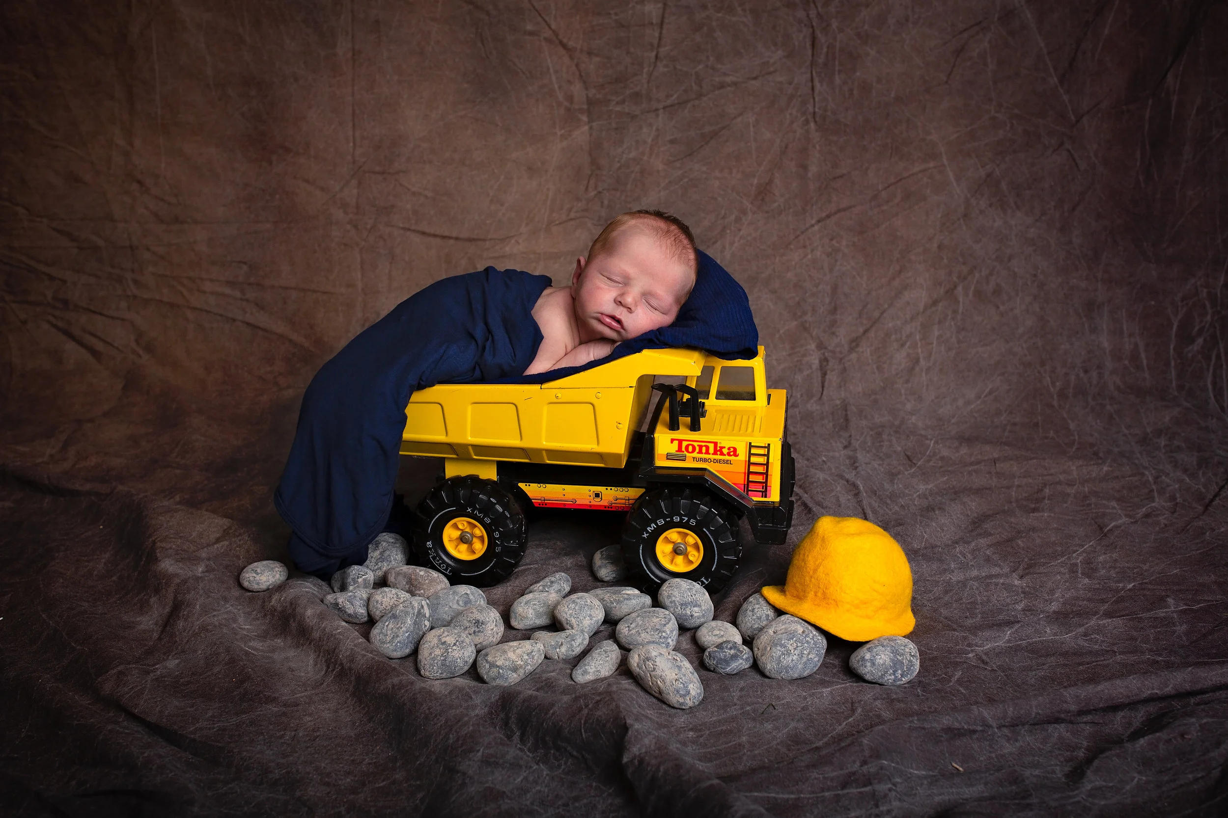 18_11_04 Melody Foster Newborn Session - Pryson29.jpg