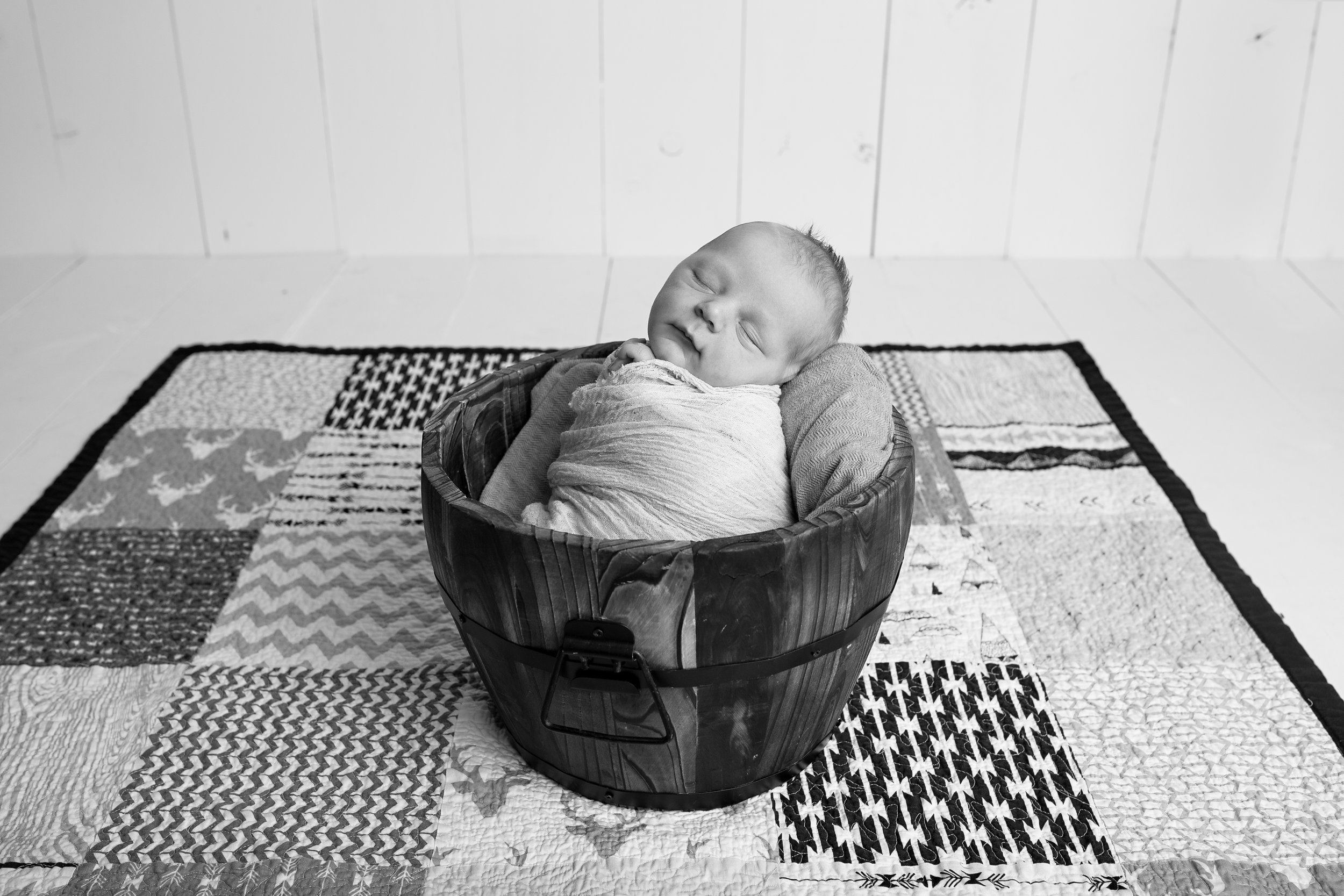 18_11_04 Melody Foster Newborn Session - Pryson52.jpg