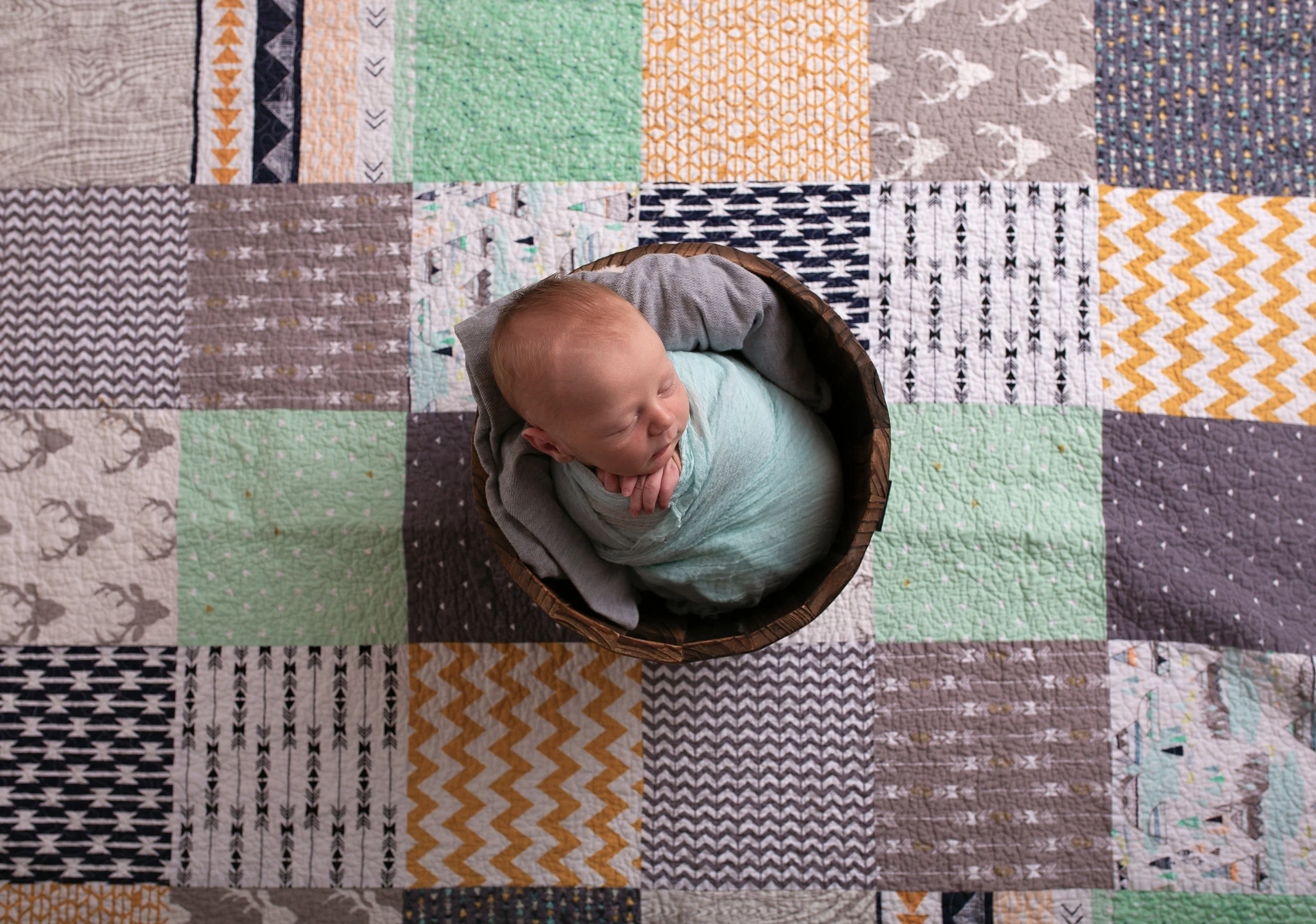 18_11_04 Melody Foster Newborn Session - Pryson57.jpg