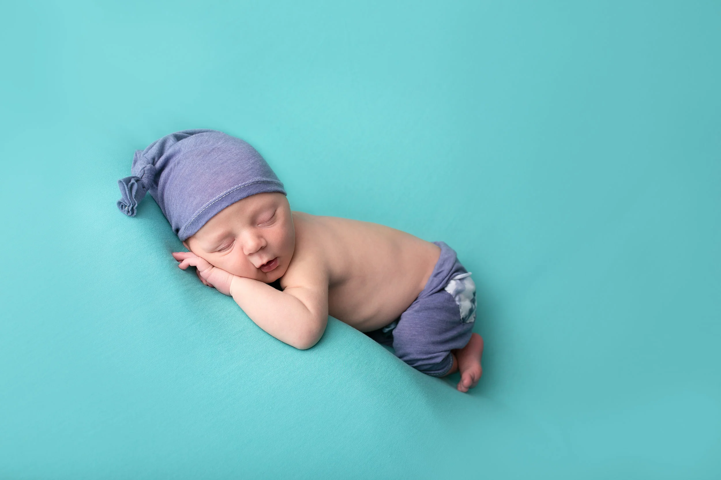18_11_04 Melody Foster Newborn Session - Pryson73.jpg