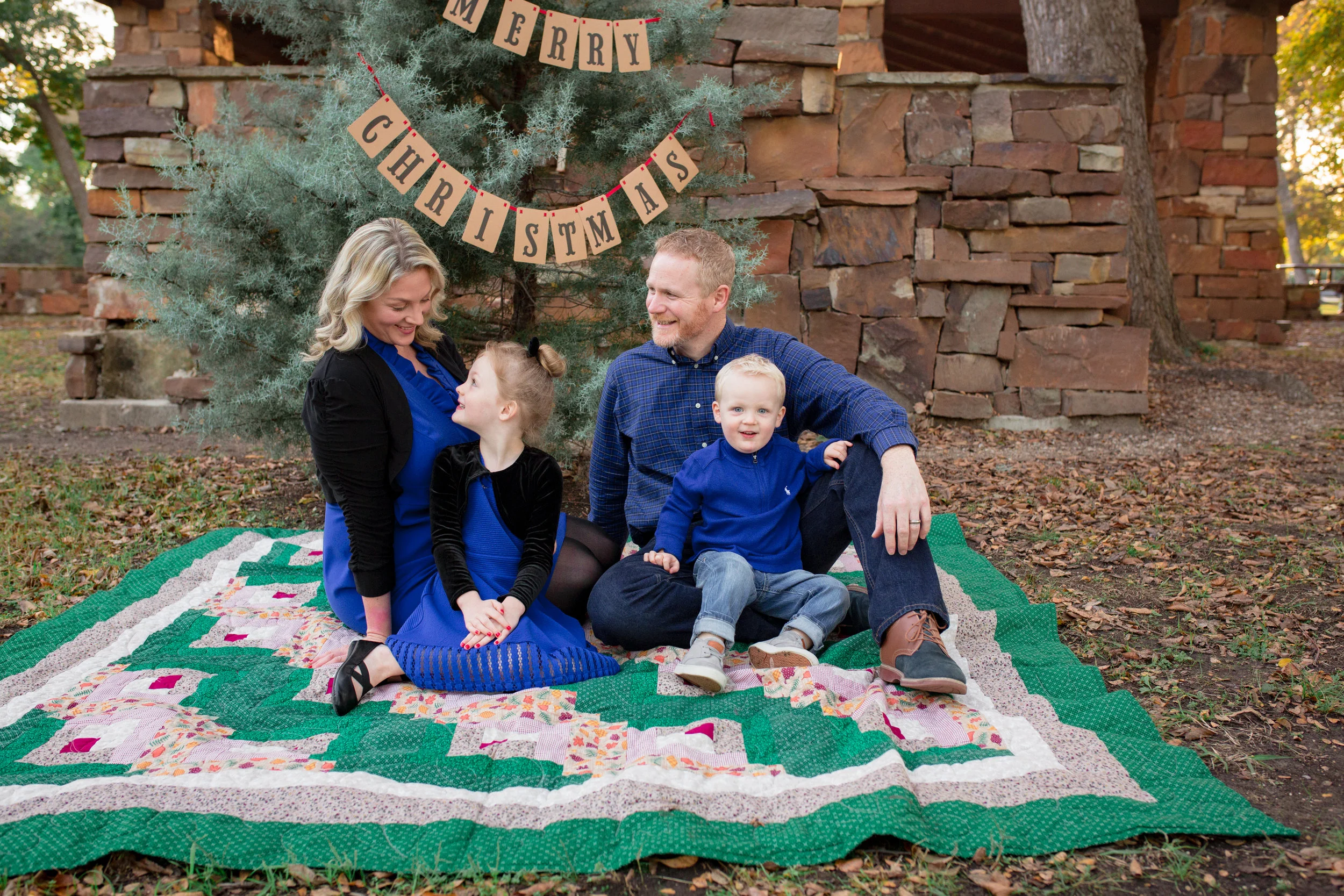 18_11_04 The Brown Family Session41.jpg