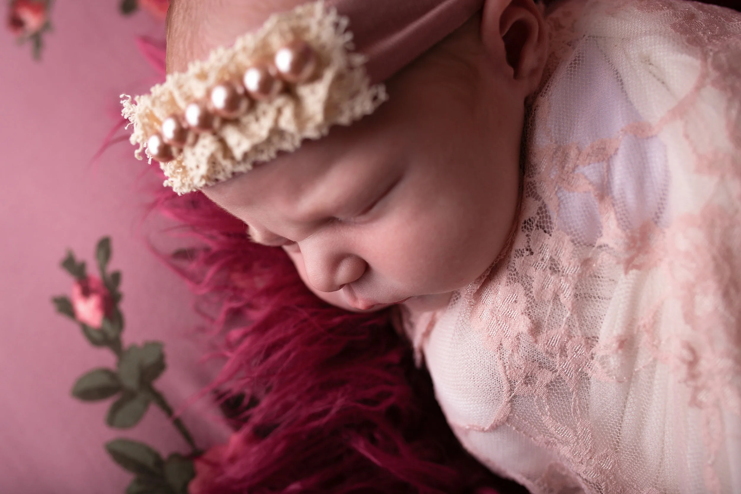 18_11_07 Elizabeth Newby - Londyn's Newborn Session49.jpg