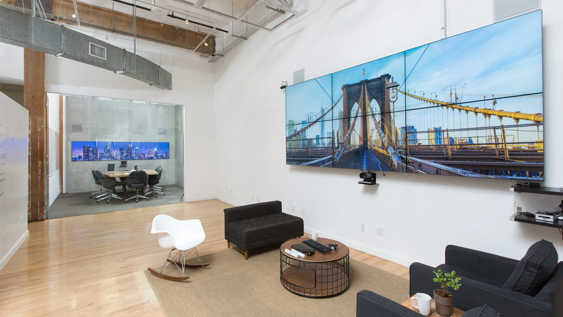 Studio HHH_Oblong Conference Room_3.jpg