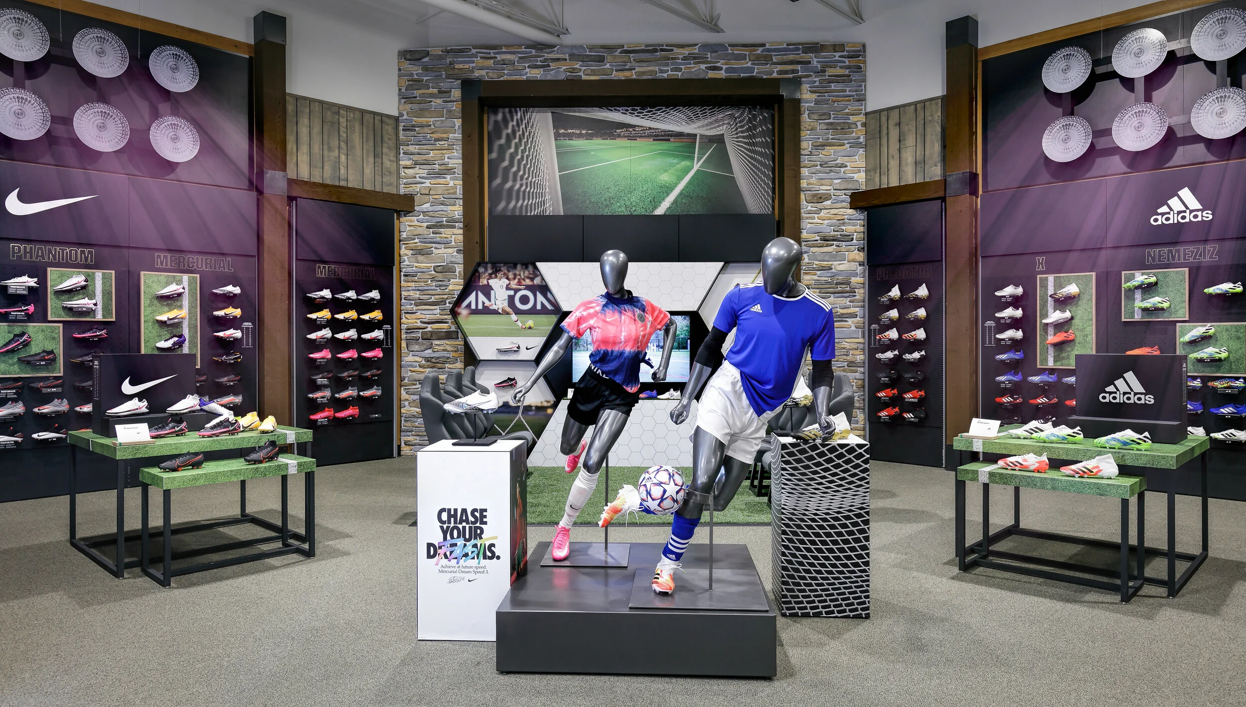 SoccerExpDicks-2321.jpg
