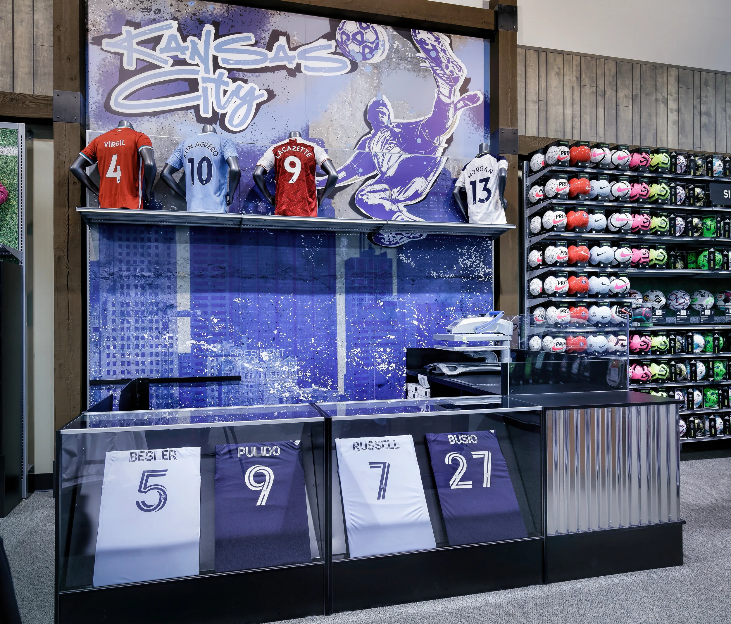 SoccerExpDicks-2874.jpg