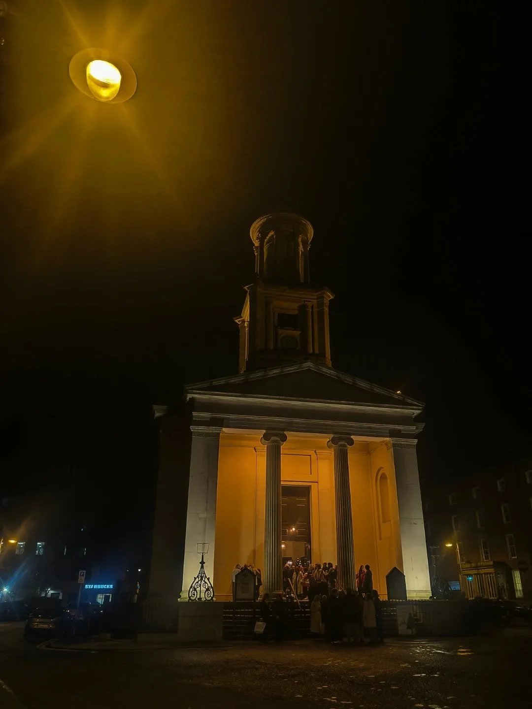 ✨ Our fabulous venue for next week's concert! ✨ 

Pepper Canister Church was bustling &amp; aglow last night for a fabulous night of carols in aid of the Black Santa Appeal. 

We can't wait to see you there next Wednesday 17th December for our annual