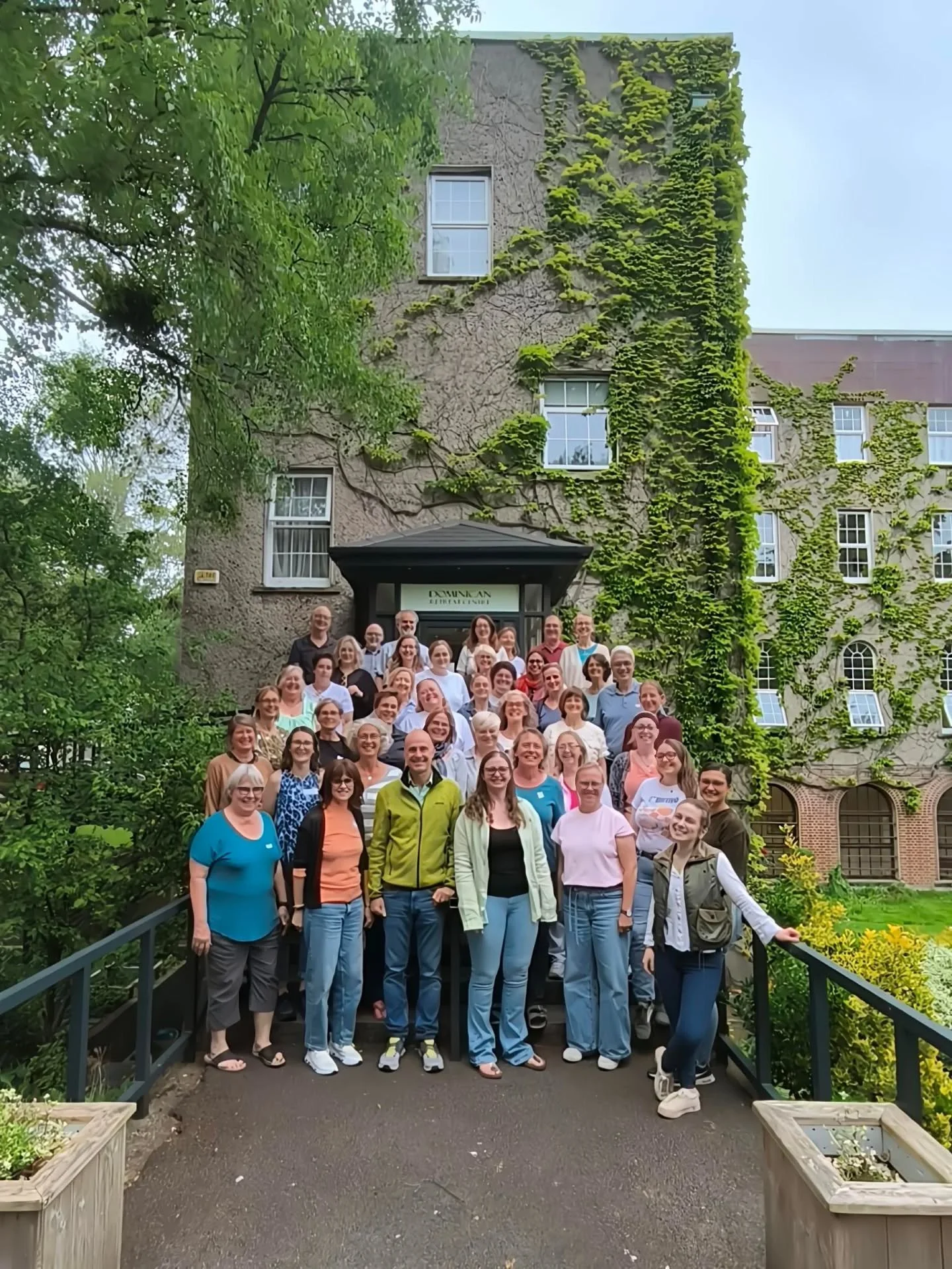 What a way to kickstart the bank holiday! We had such a wonderful time connecting with the wonderful Walldorf Gospels Singers on their visit to Ireland. ☘️ 

A huge thank you also to the fabulous Dundalk Gospel Choir for joining us! We laughed, we cr