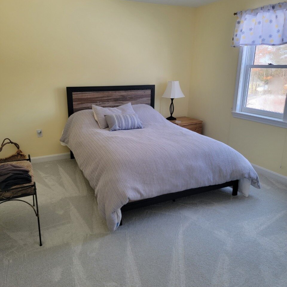 Sometimes are room just need a little bit of attention. 
We brought in wall art, repositioned some of the furnturire, updated the lampshade, and added new bedding. Yay team! 

Give us a call if your rooms need some attention - whether you are selling