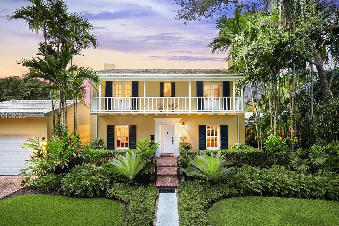 1019 malaga avenue | sold for $1,394,000