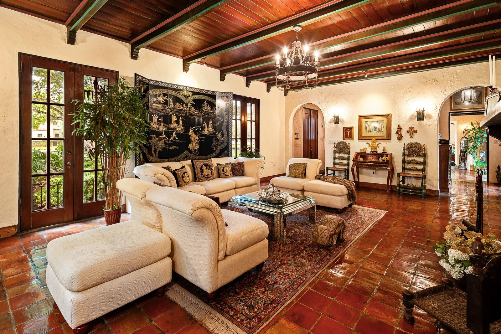 AlexTphoto.com - 925 Castile Plaza-08-Web.jpg